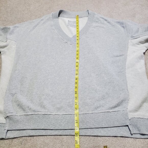 AERIE Vacay Every Day V Neck Sweatshirt Oversized Raw Hem Grey Women's Medium - Picture 14 of 14